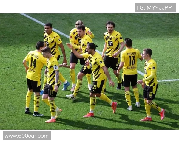 德甲精彩对决多特蒙德主场迎战汉诺威直播全程回顾